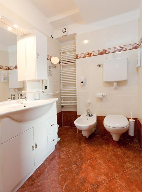 Hotel Rosalpina Фолгария Екстериор снимка